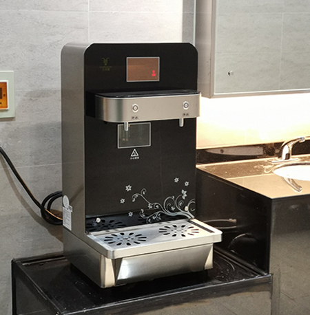 武大遙感學(xué)院宇航樓